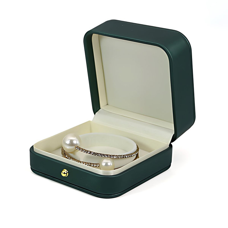 Boîte à bijoux +