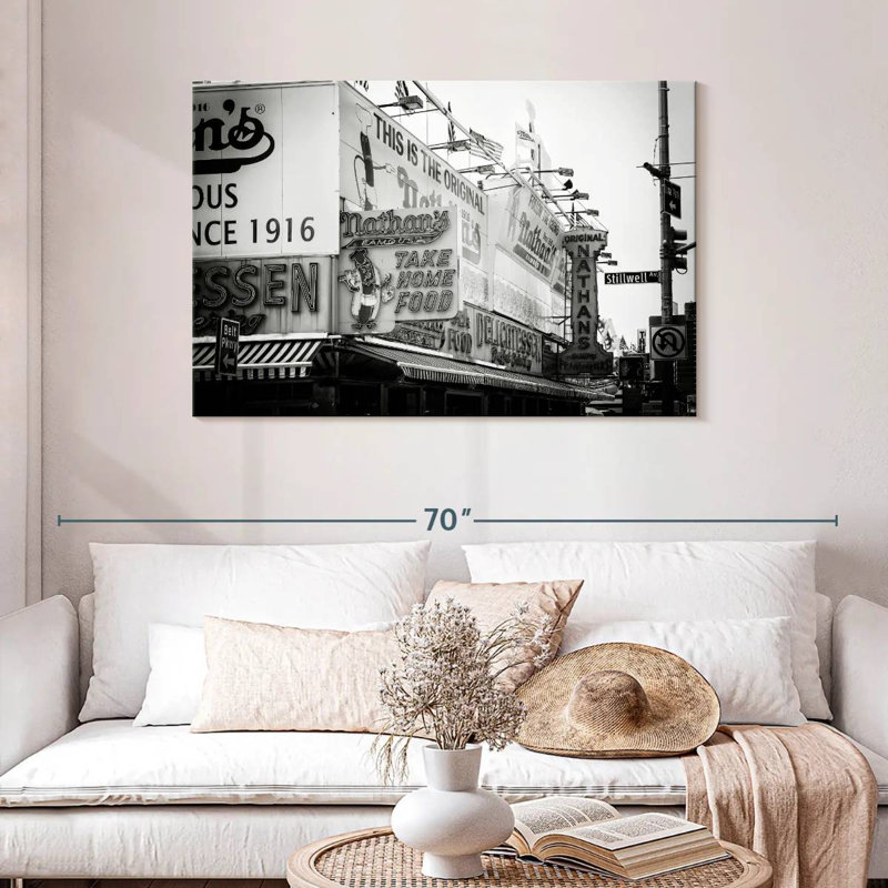 Sireci Manhattan The Original, 30" H x 45" W