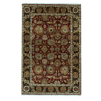 Sona Hand Woven Wool Oriental Area Rug