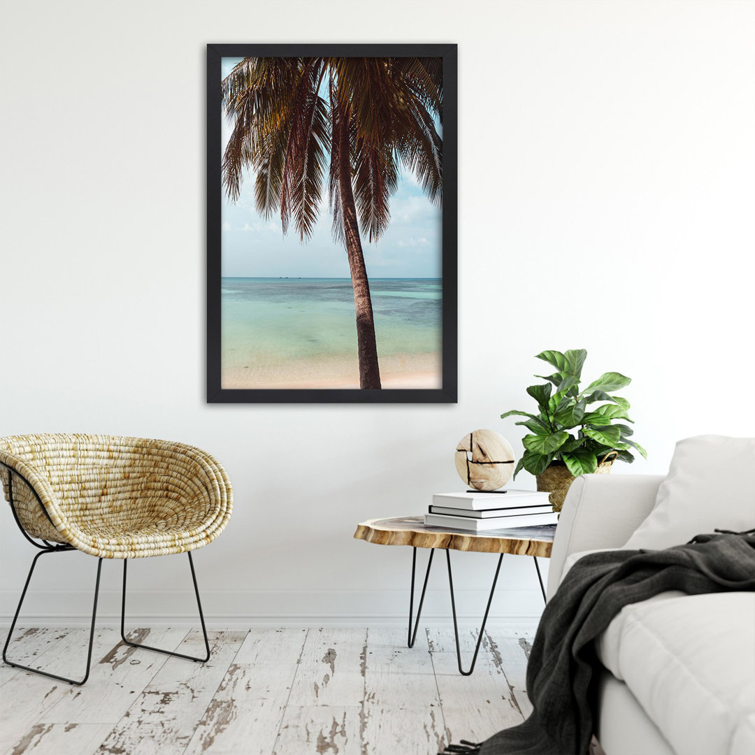 Gerahmtes Poster Beach On The Ocean