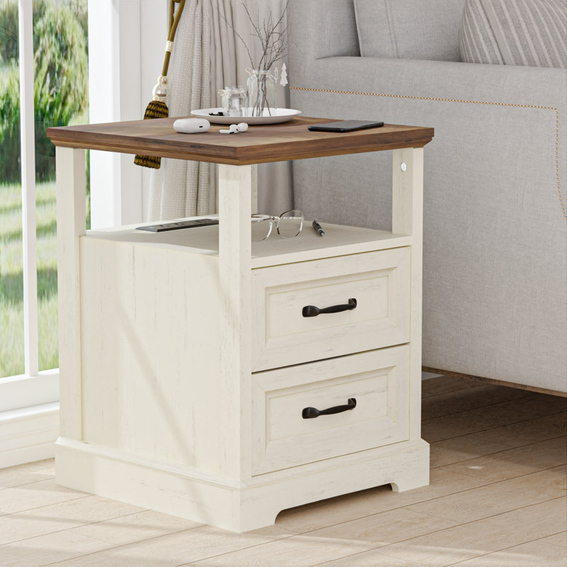 17.7'' W Farmhouse Nightstand With Charging Station