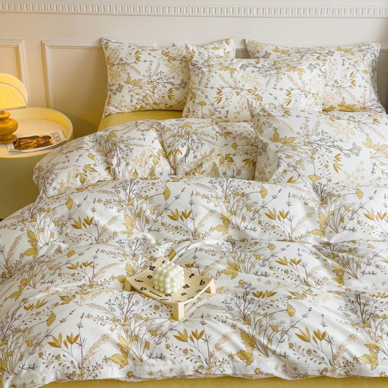 Polyester Floral Duvet Cover with Pillowcases Included