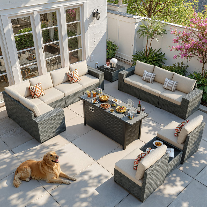 Ensemble modulaire d'extérieur en osier 13 pièces Sei avec accoudoirs ultra-larges, ensemble de conversation pour patio avec coussins et foyer