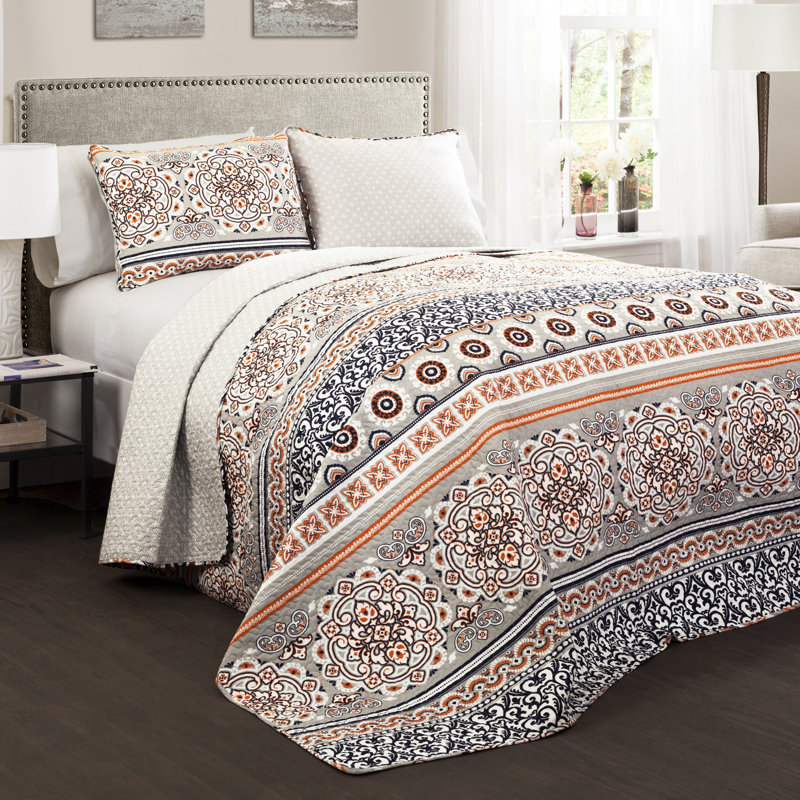 Lush Decor Nesco Stripe Quilt Set, Navy, King Quilt + 2 King Shams