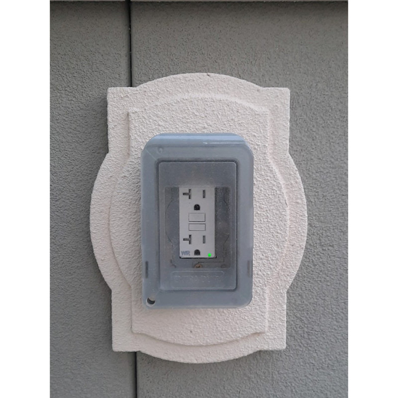 Outlet Mounting Trim
