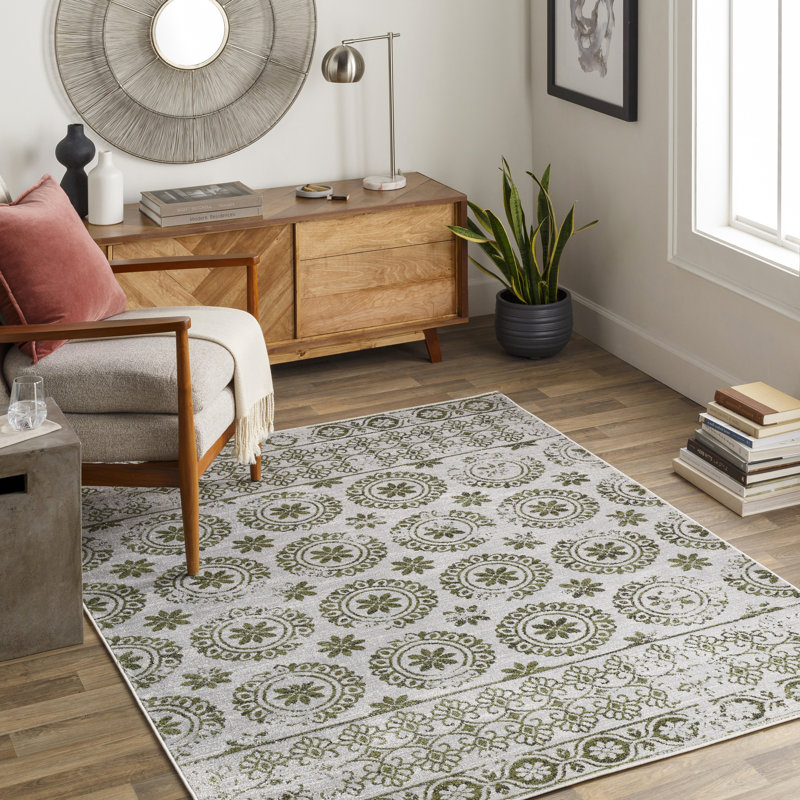 Omama Washable Indoor Rug, Round 6'7"