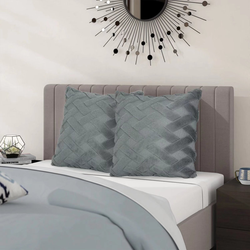 Collantes Outdoor Pillow Cover, Gray