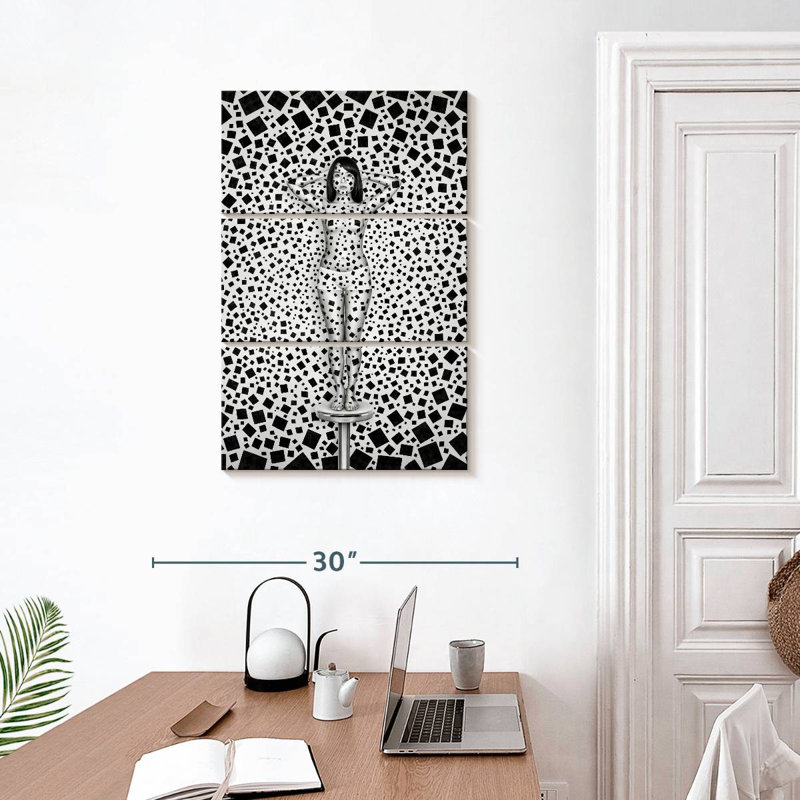 Senne Less Is More Illusion, H 32 po x l 20 po