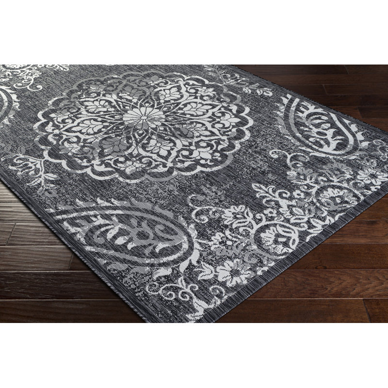 Oriental Indoor / Outdoor Rug, 7'10" Square