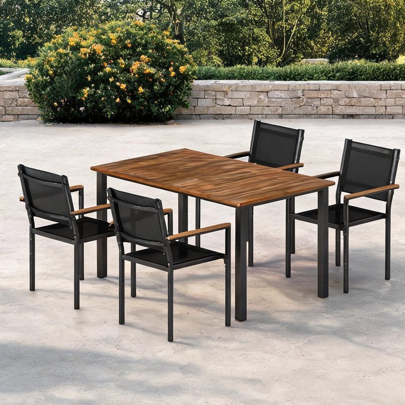 Table de salle à manger quatre sièges, combinant une base à quatre pieds en acier, un poids de 79,8 kg et un plateau à lattes