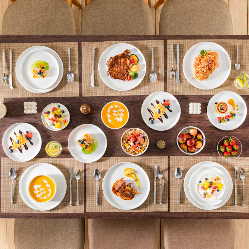 18 Piece Porcelain China Dinnerware Set - Service for 6, White