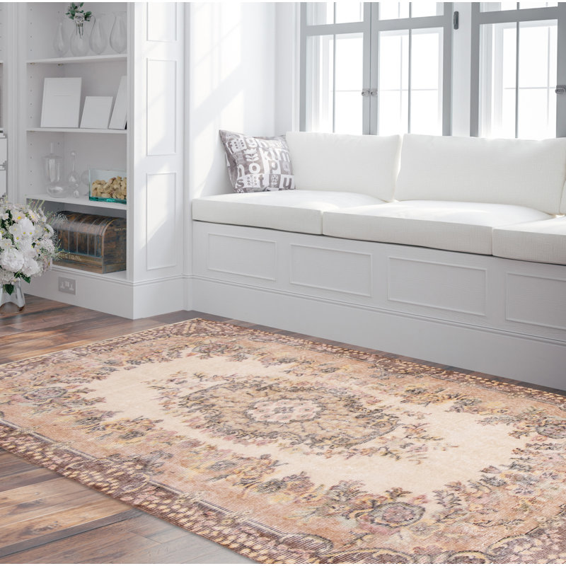 Tapis ivoire Antalya Vintage 3 pi 10 po x 7 pi 3 po