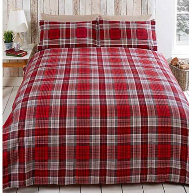 Alisha Cotton Wildlife Bedding with Pillowcases Included, Double - 2 Standard Pillowcases, Red