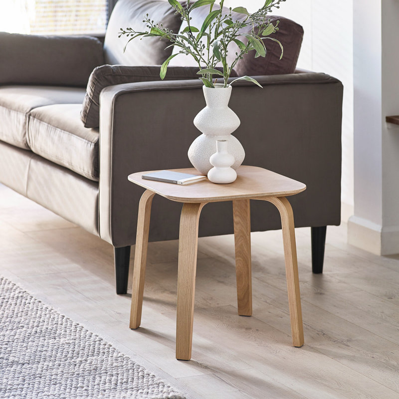 Sinath End Table