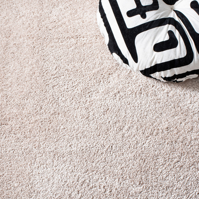 Tapis beige Schmitt, Rectangle 5 pi 1 po x 7 pi 6 po