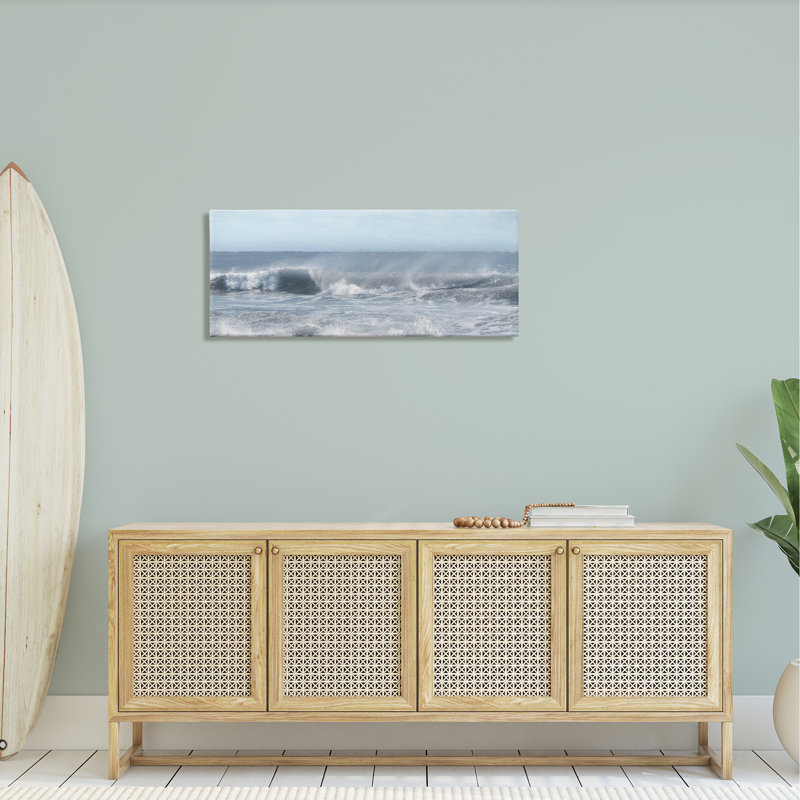 «Beach Foam Splashing Waves» par Lori Deiter - Photographie sur toile tendue, H 17 po x l 40 po x P 1,5 po