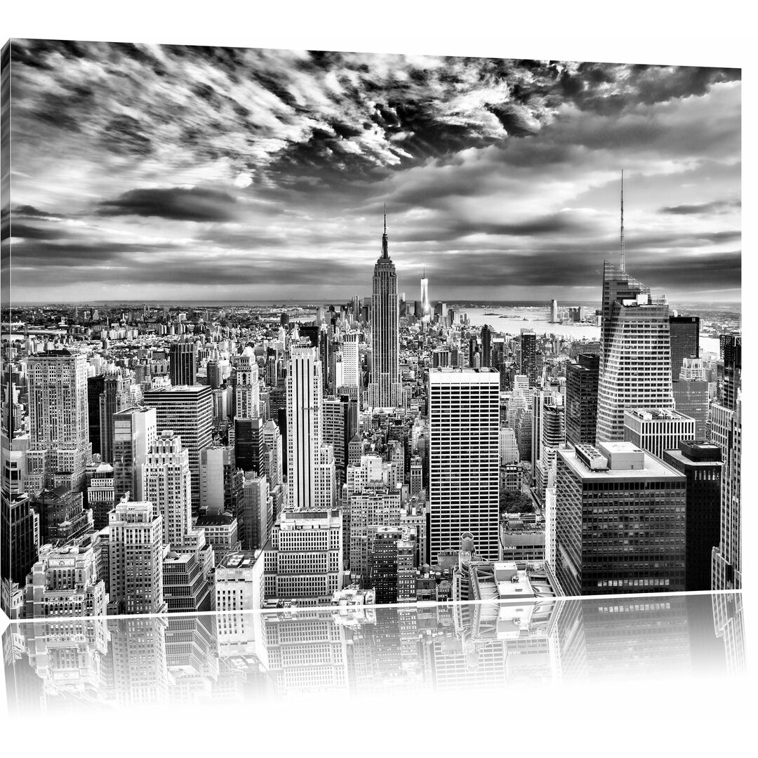 Leinwandbild Skyline von New York bei Sonnenuntergang in Monochrom