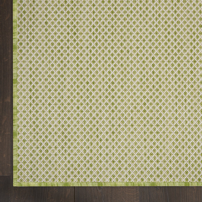 Tapis intérieur / extérieur vert Mccune, Rectangulaire 3 pi x 5 pi