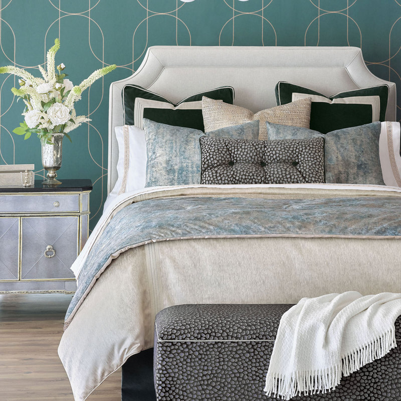 Esmeralda Duvet Cover, Super Queen Duvet Cover + 5 Additional Pieces