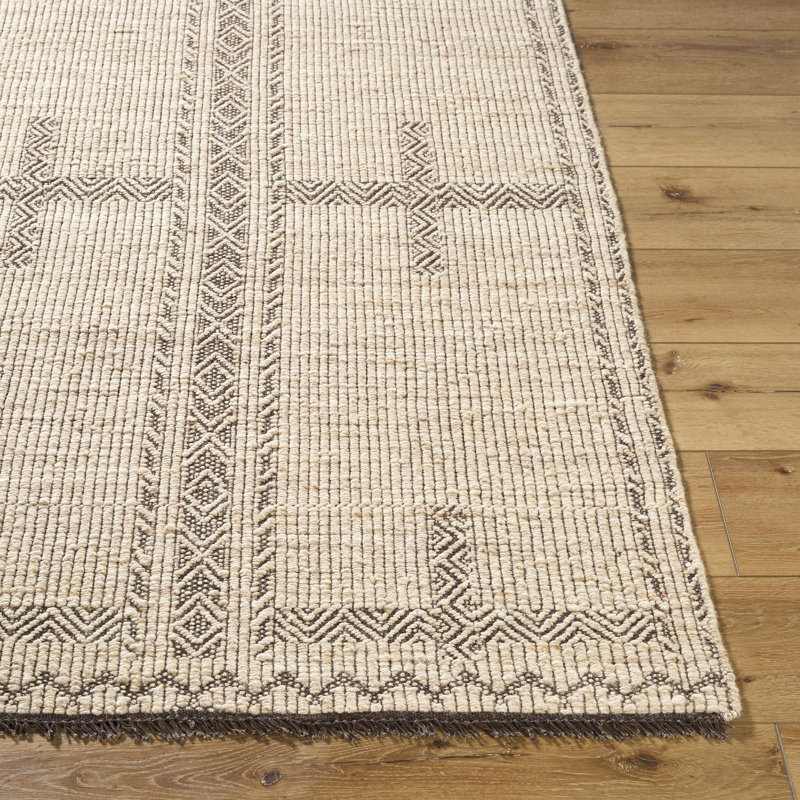 Irfan Geometric Area Rug in Beige, Rectangle 8' x 10'