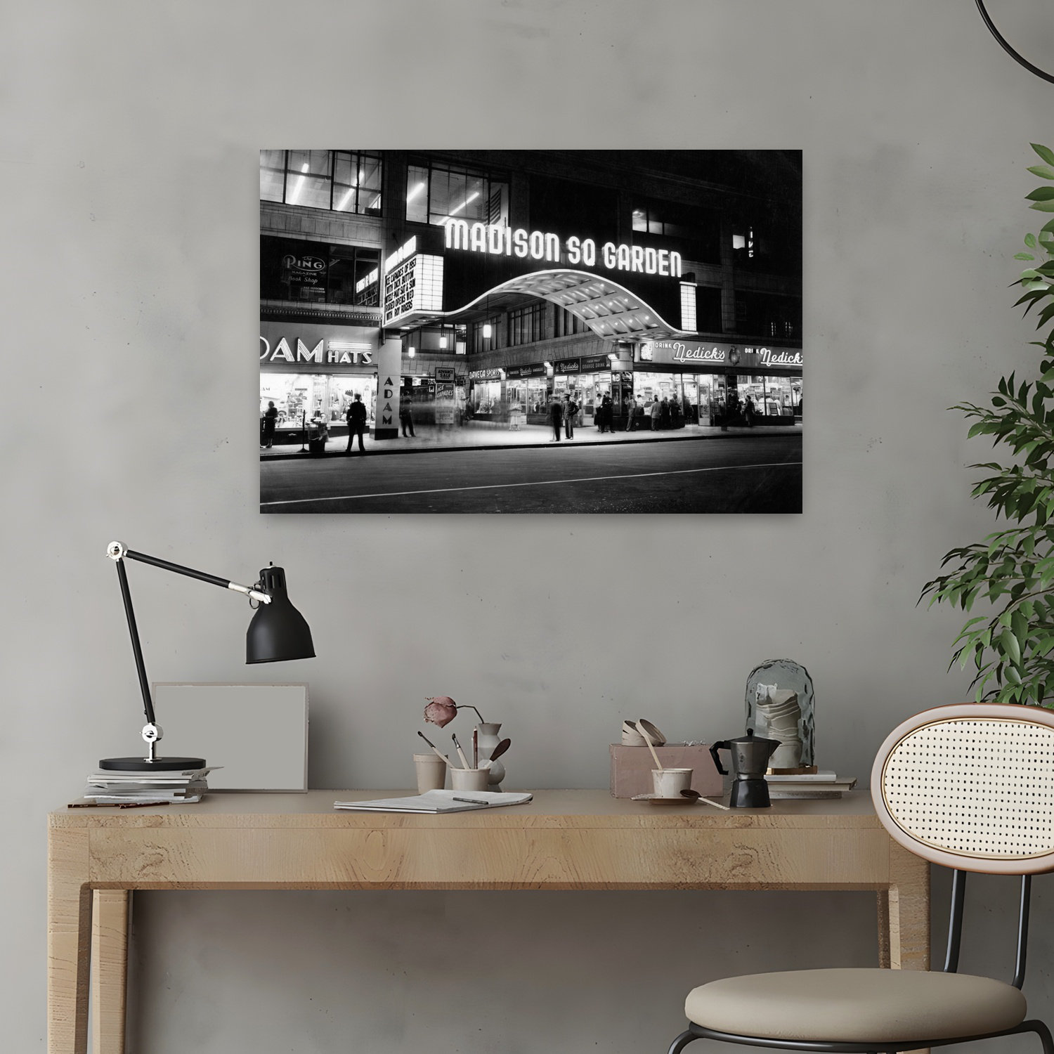 17 Stories 1950S Madison Square Garden Marquee Night West 49Th Street