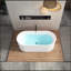 Baignoire autoportante en acrylique de 67 pouces avec conception cannelée, trop-plein intégré et drain en nickel brossé pour les salles de bain modernes