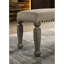Banc rembourré gris antique avec siège rembourré brun clair et tête de clou élégante