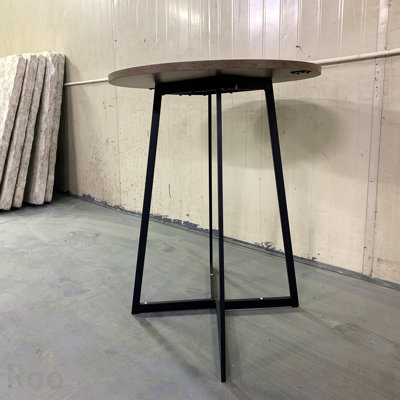 31.5 Inch Round Dining Table, Small Circle Kitchen Table With Metal Black Legs For 2-4 People,Modern Dining Room Table, Brown (Only Table)