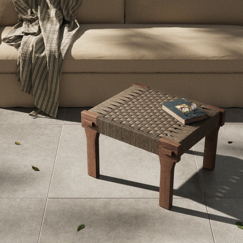 Tabouret d'appoint en bois massif