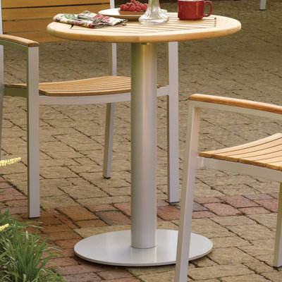 table bistro Farmington