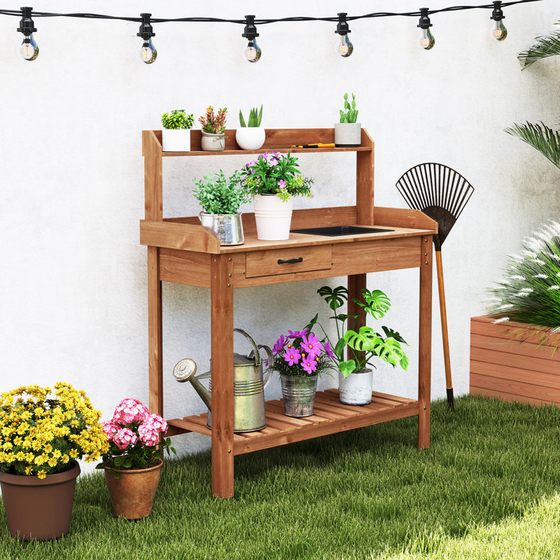 Table de jardin en bois