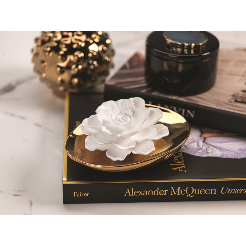 Diffuseur de fleurs en porcelaine Dream - rose blanche