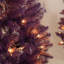 Arbre de Noël artificiel régulier (double) avec aiguilles mauves