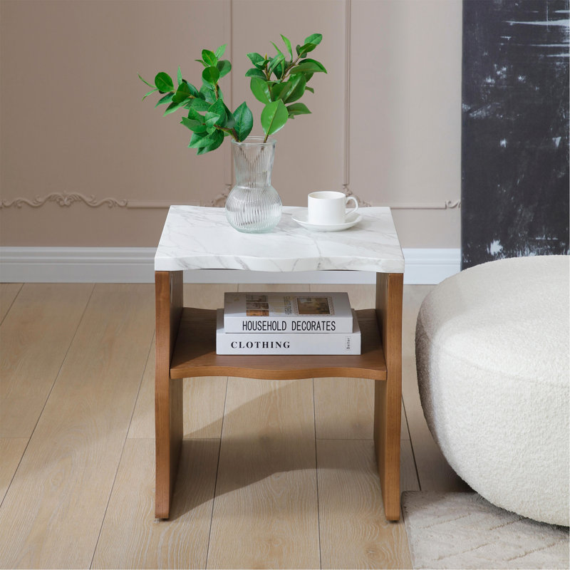 Table de bout moderne de 17,72 po avec tablette de rangement, plateau en faux marbre avec base en placage de bois massif, table de chevet pour la chambre à coucher, table d'appoint décorative pour le salon, brun noyer