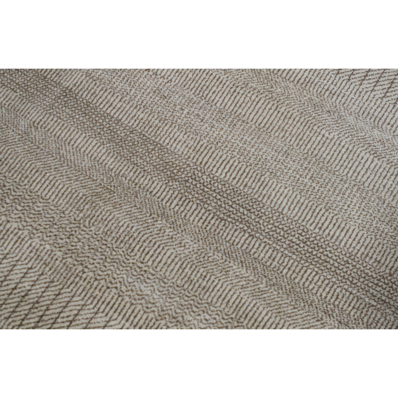 Wool Area Rug in Gray