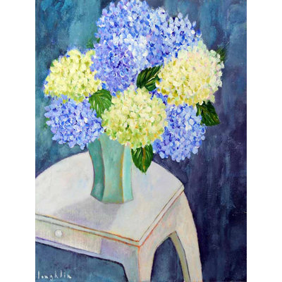 «Hydrangeas on a Table» par Brendan Loughlin, reproduction d'art sur toile tendue