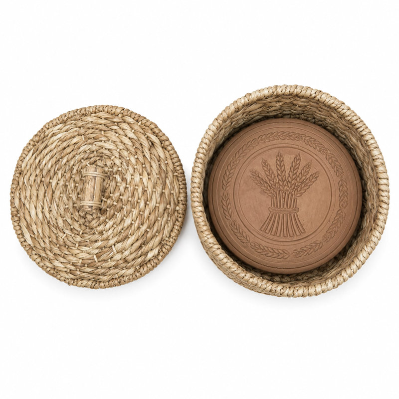 Panier chauffe-pain Éange en jonc de mer tressé à la main avec pierre chauffante en terre cuite, motif gerbe de blé, rond, naturel, avec couvercle