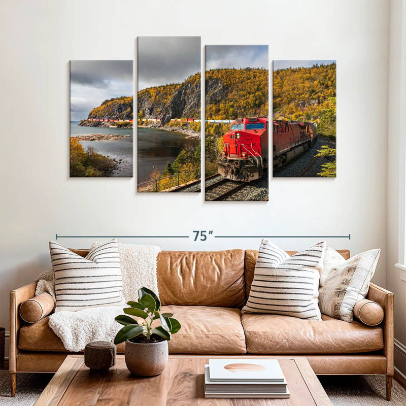 Train de fret Mehar en automne
