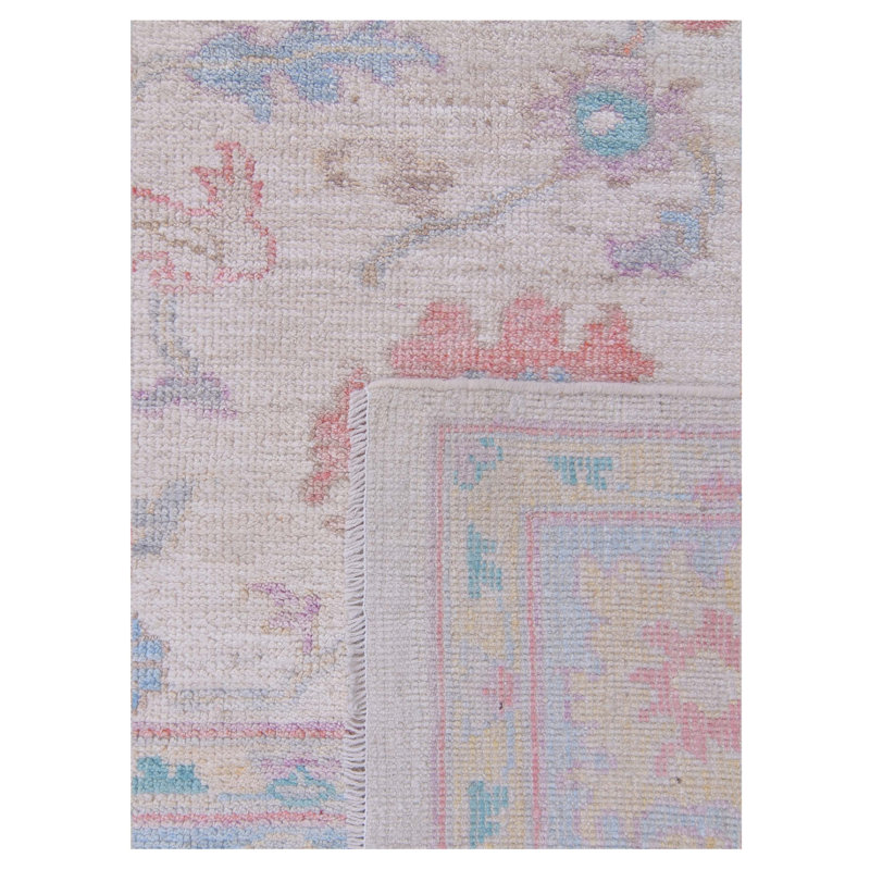 Ushak Wool Weft