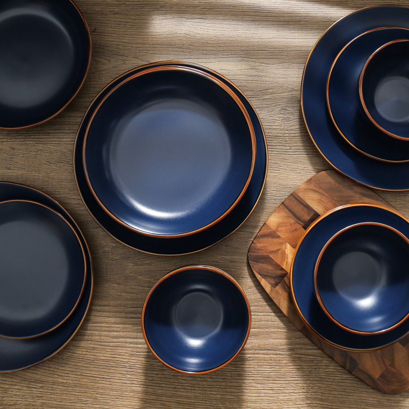 Blue and White Ceramic 16-Piece Dinnerware Set with Metallic Band