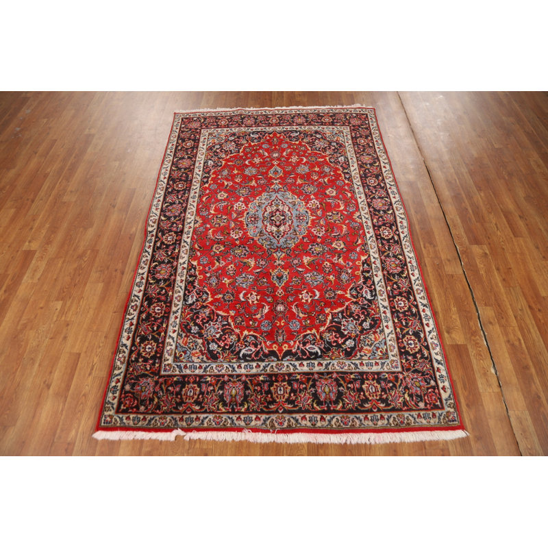 Tapis rouge traditionnel à teinture végétale 4 x 7