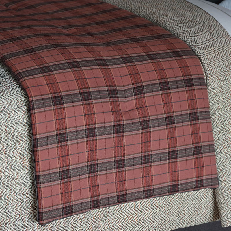 Kilbourn Plaid Bed Runner, King