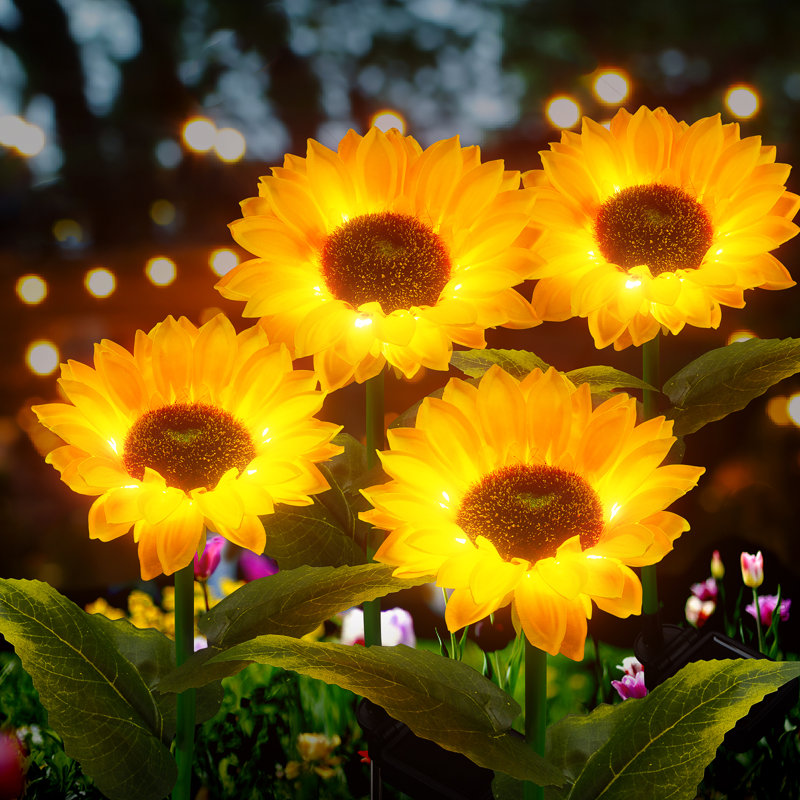 Plastic Low Voltage Solar Powered Integrated LED Pathway Light Pack