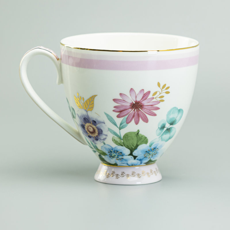 Tasse à thé, Rose