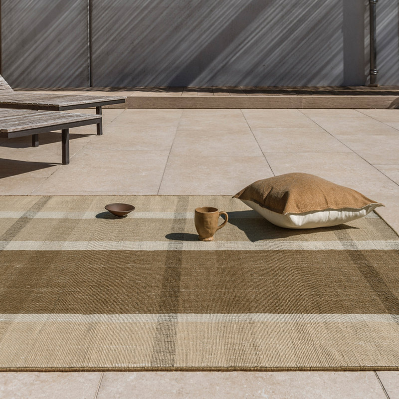 Zona Plaid Area Rug in Brown/Ivory/Beige, Rectangle 4'7" x 6'7"