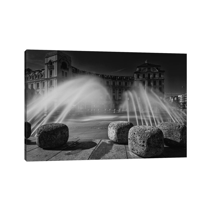 Allemagne, Bavière, Munich, Karlsplatz II par Mikolaj Gospodarek - photographie sur toile tendue
