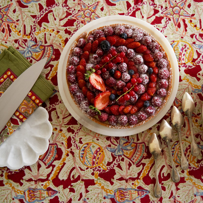 Noel Red and Green 70" Round Holiday Tablecloth