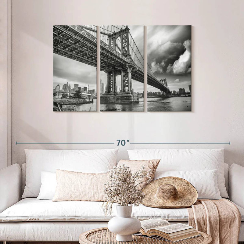 Lilie BW Manhattan Bridge, H 28 po x l 45 po