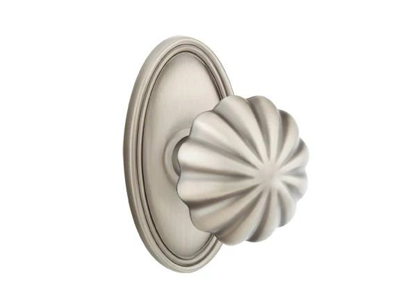 Ensemble de mortaise intérieure Emtek Passage avec rosette ovale et bouton Melon (droit), Étain