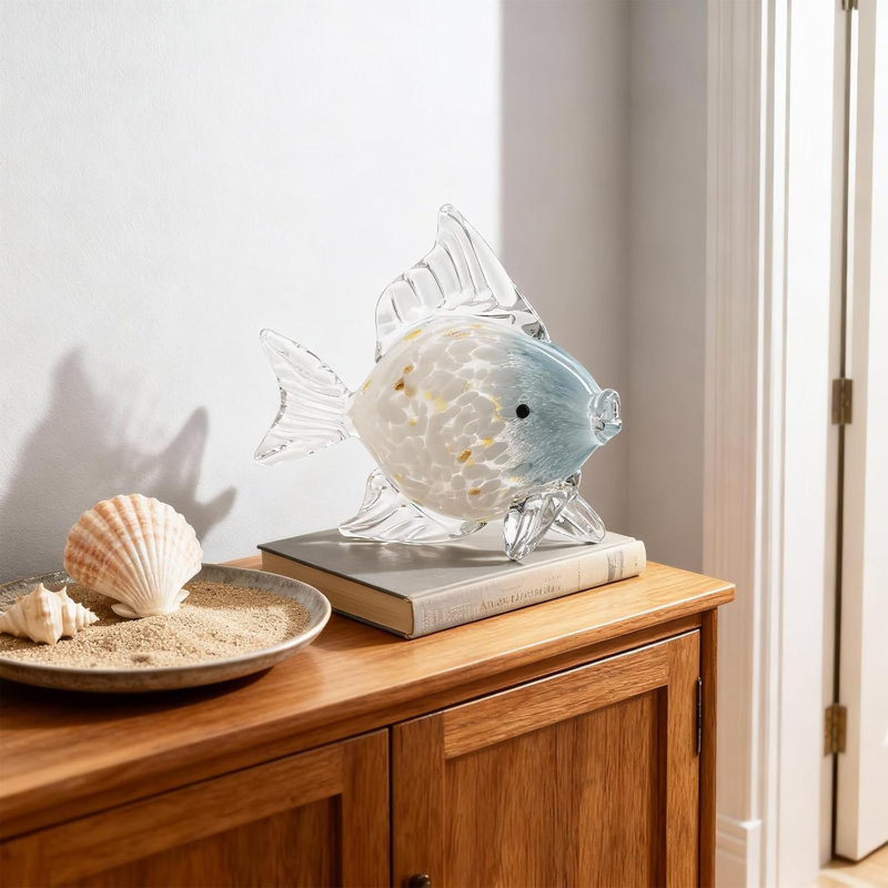 Sculpture de poisson bleu et blanc en verre soufflé à la main